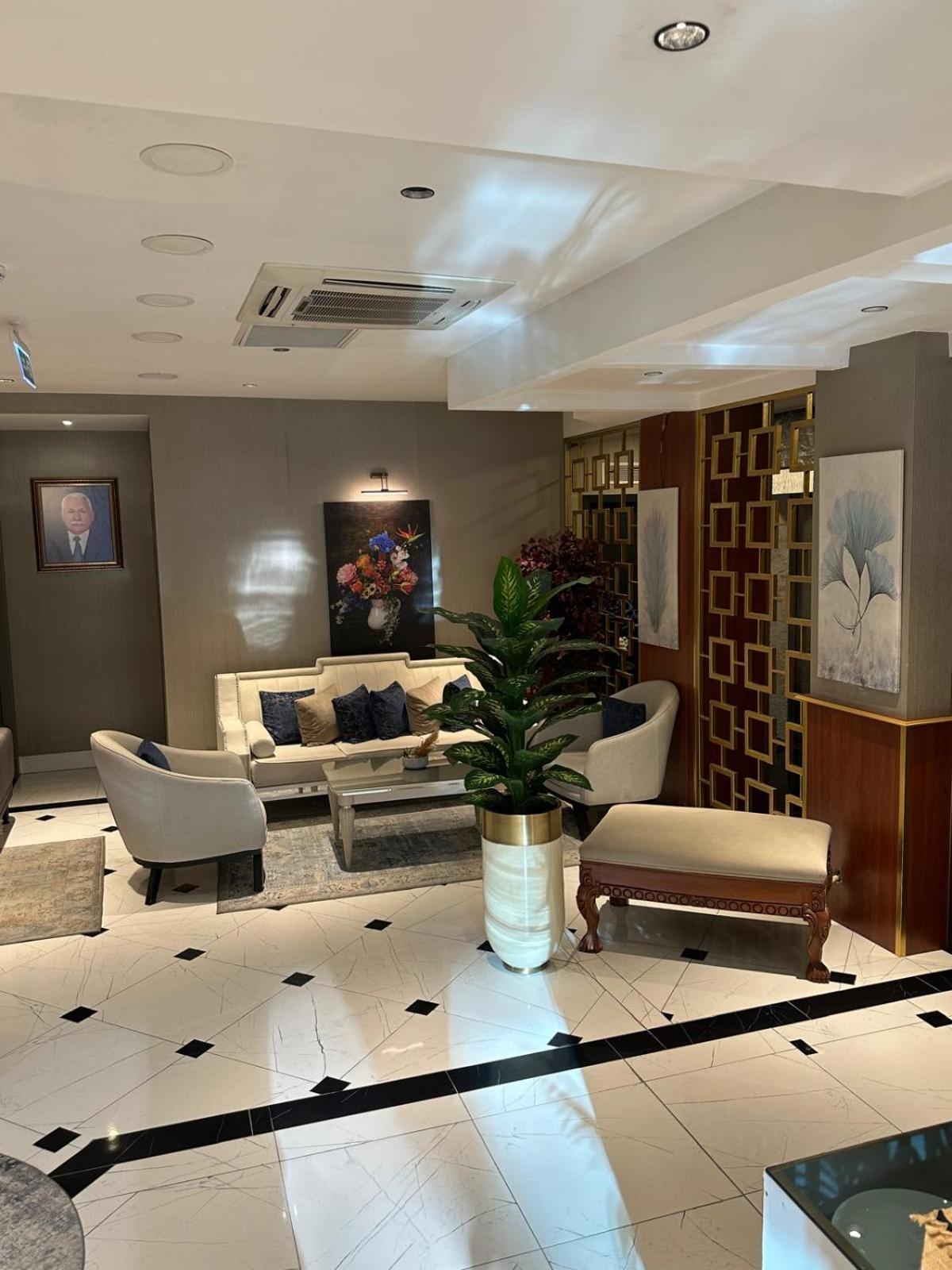 Grand Hamit By Karadayi Airport Hotel Arnavutkoy Bagian luar foto
