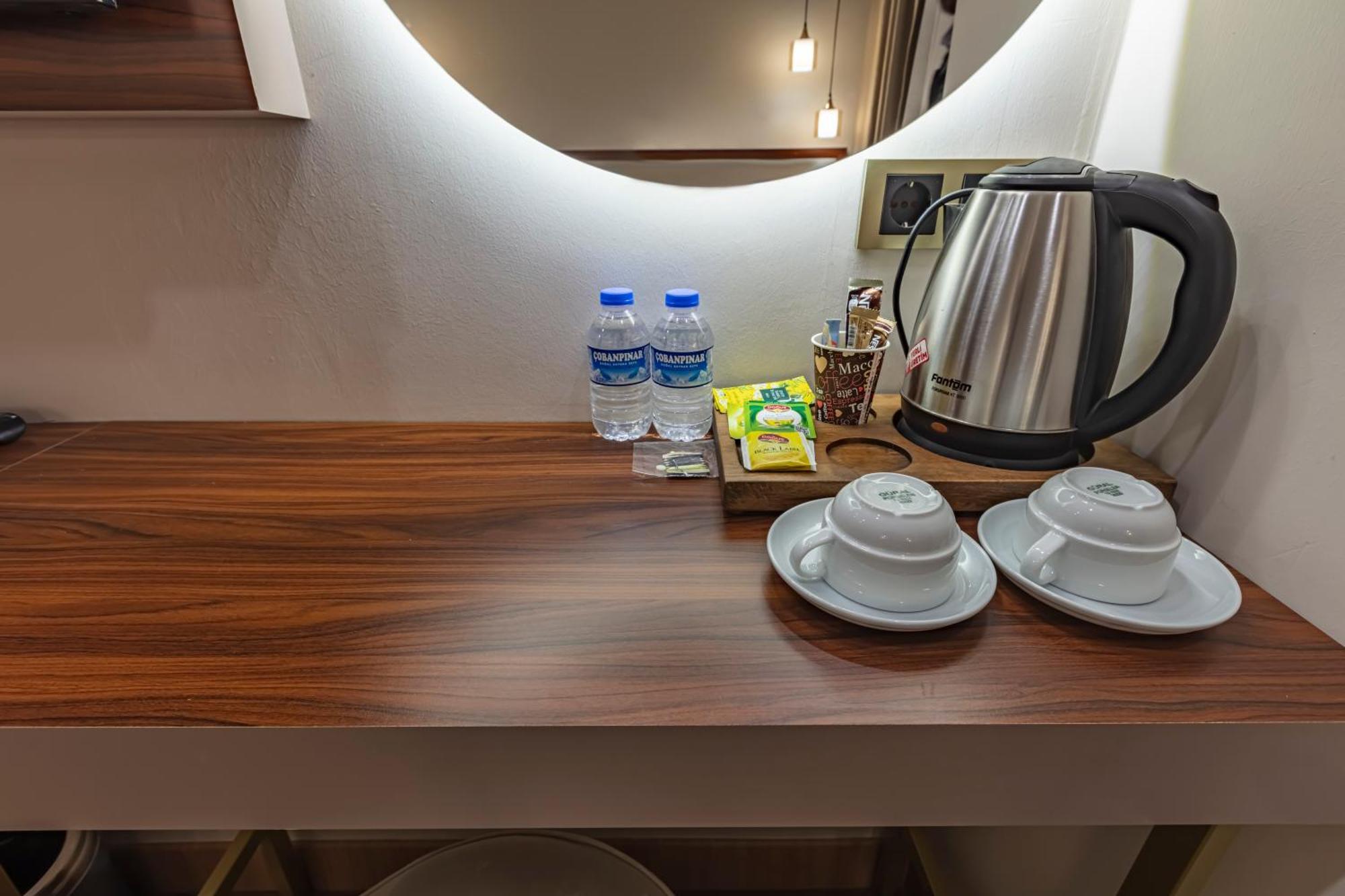 Grand Hamit By Karadayi Airport Hotel Arnavutkoy Bagian luar foto