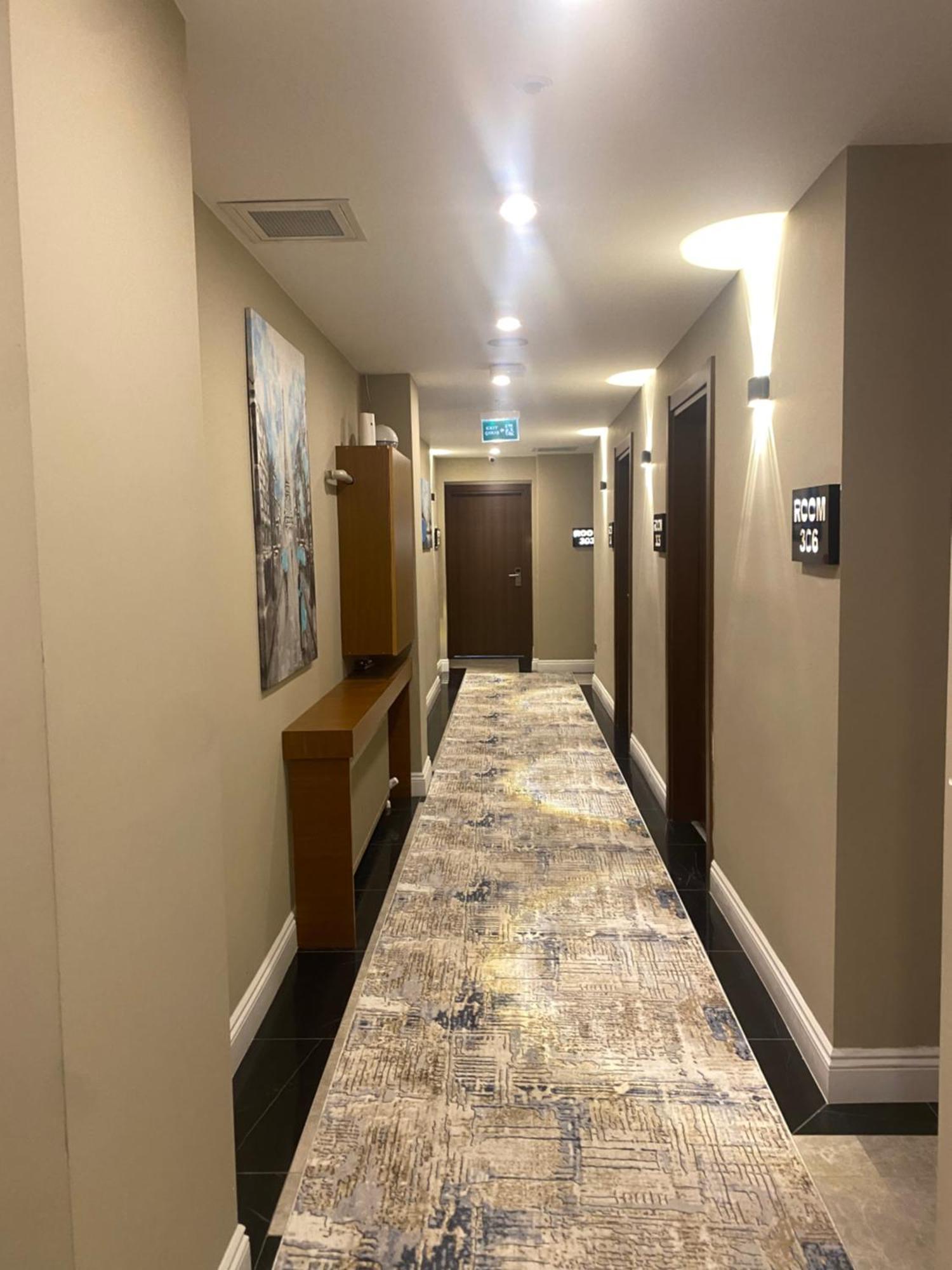 Grand Hamit By Karadayi Airport Hotel Arnavutkoy Bagian luar foto