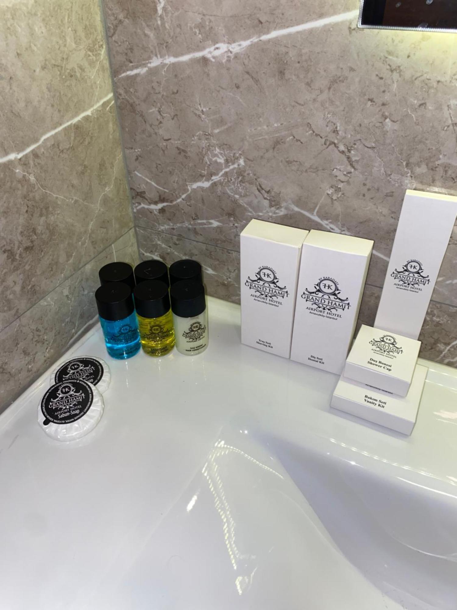 Grand Hamit By Karadayi Airport Hotel Arnavutkoy Bagian luar foto
