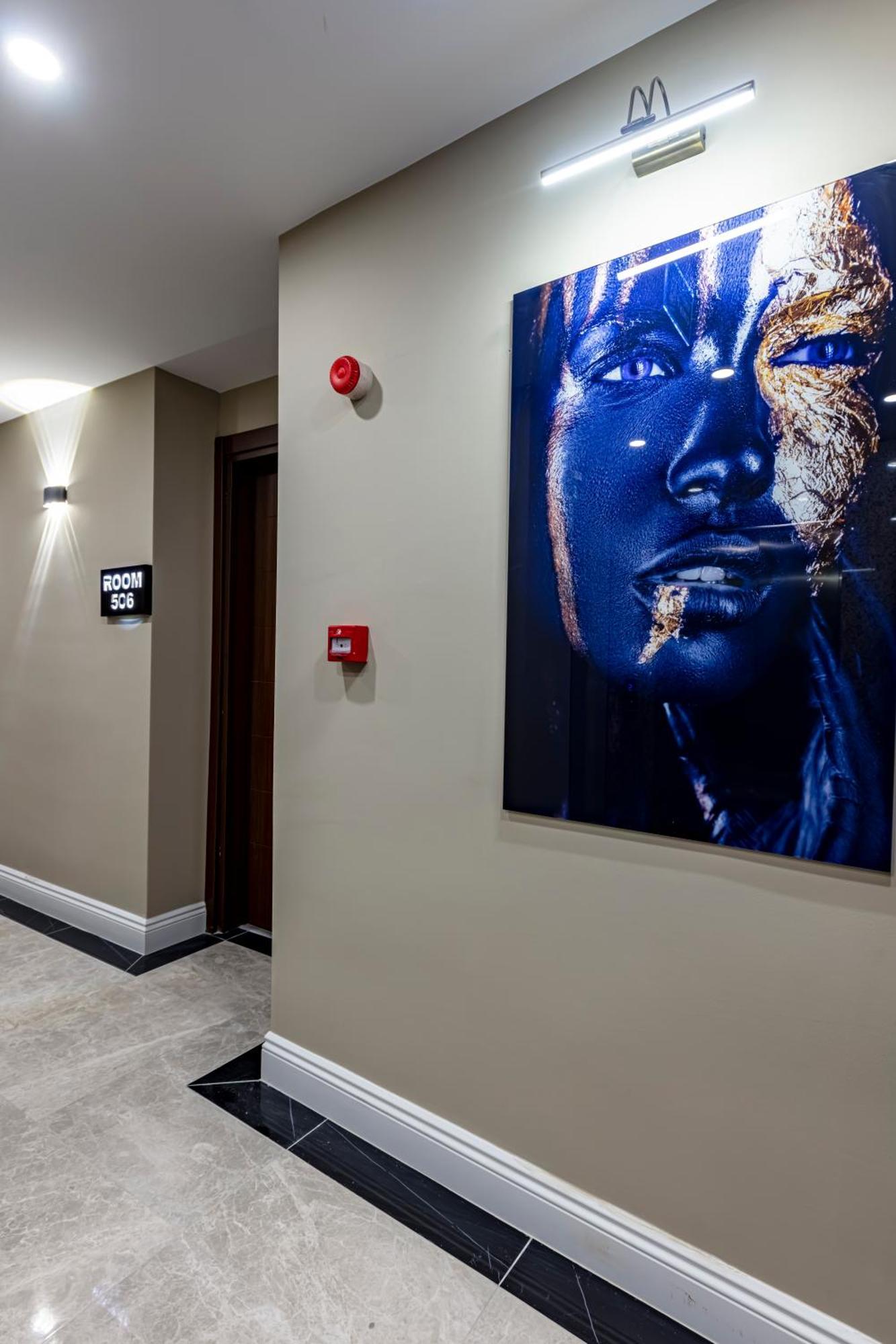 Grand Hamit By Karadayi Airport Hotel Arnavutkoy Bagian luar foto
