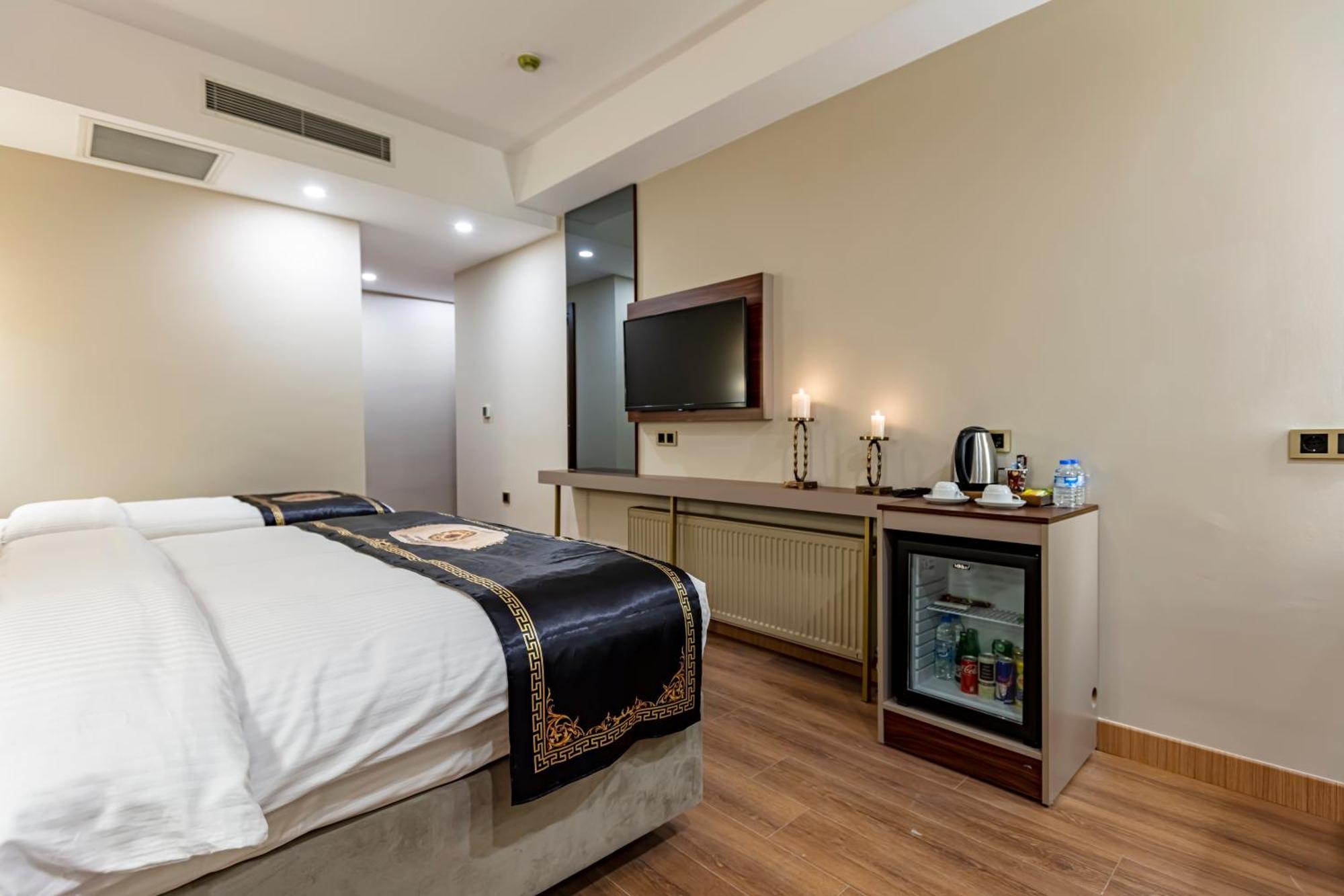 Grand Hamit By Karadayi Airport Hotel Arnavutkoy Bagian luar foto
