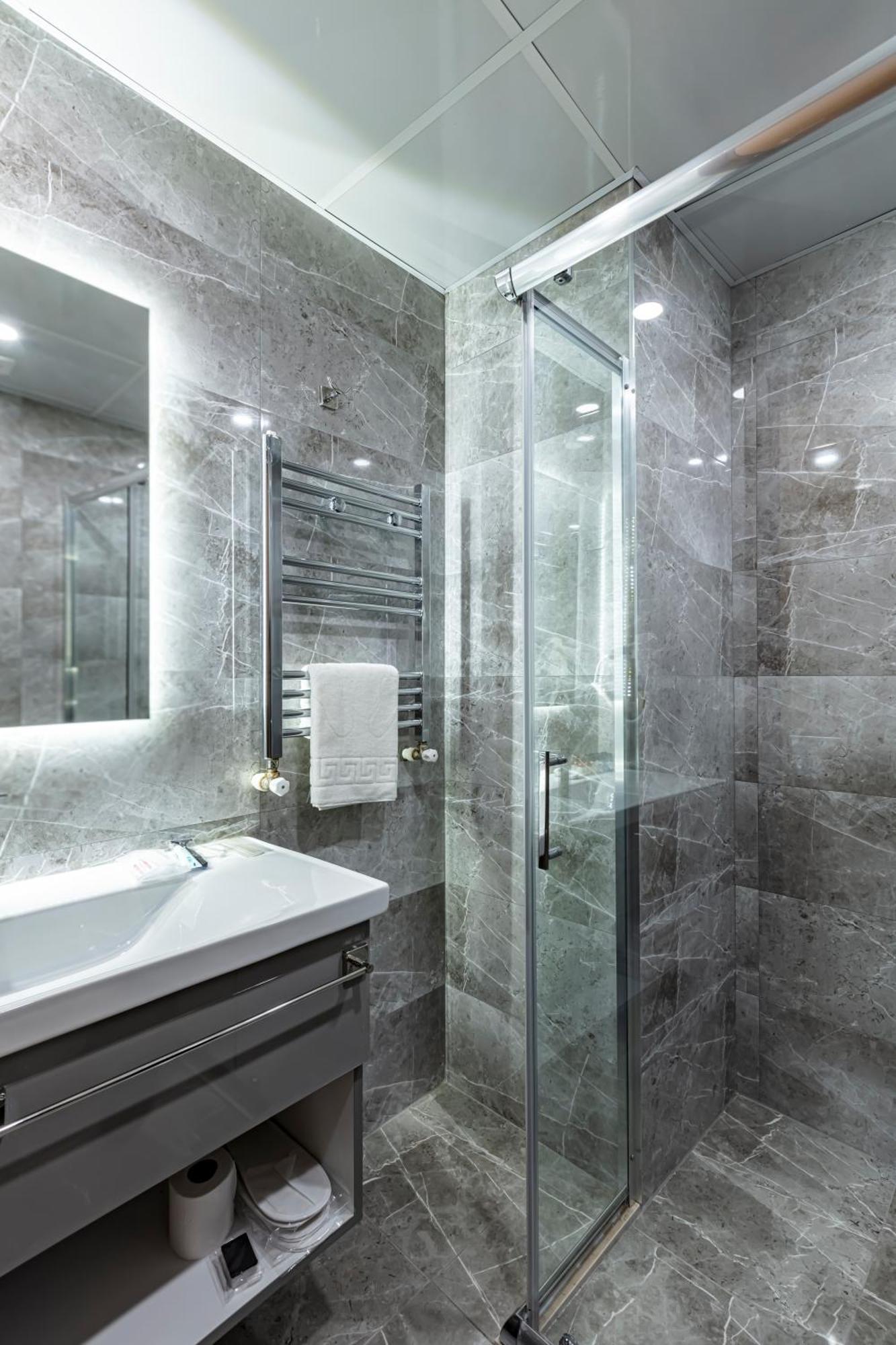 Grand Hamit By Karadayi Airport Hotel Arnavutkoy Bagian luar foto