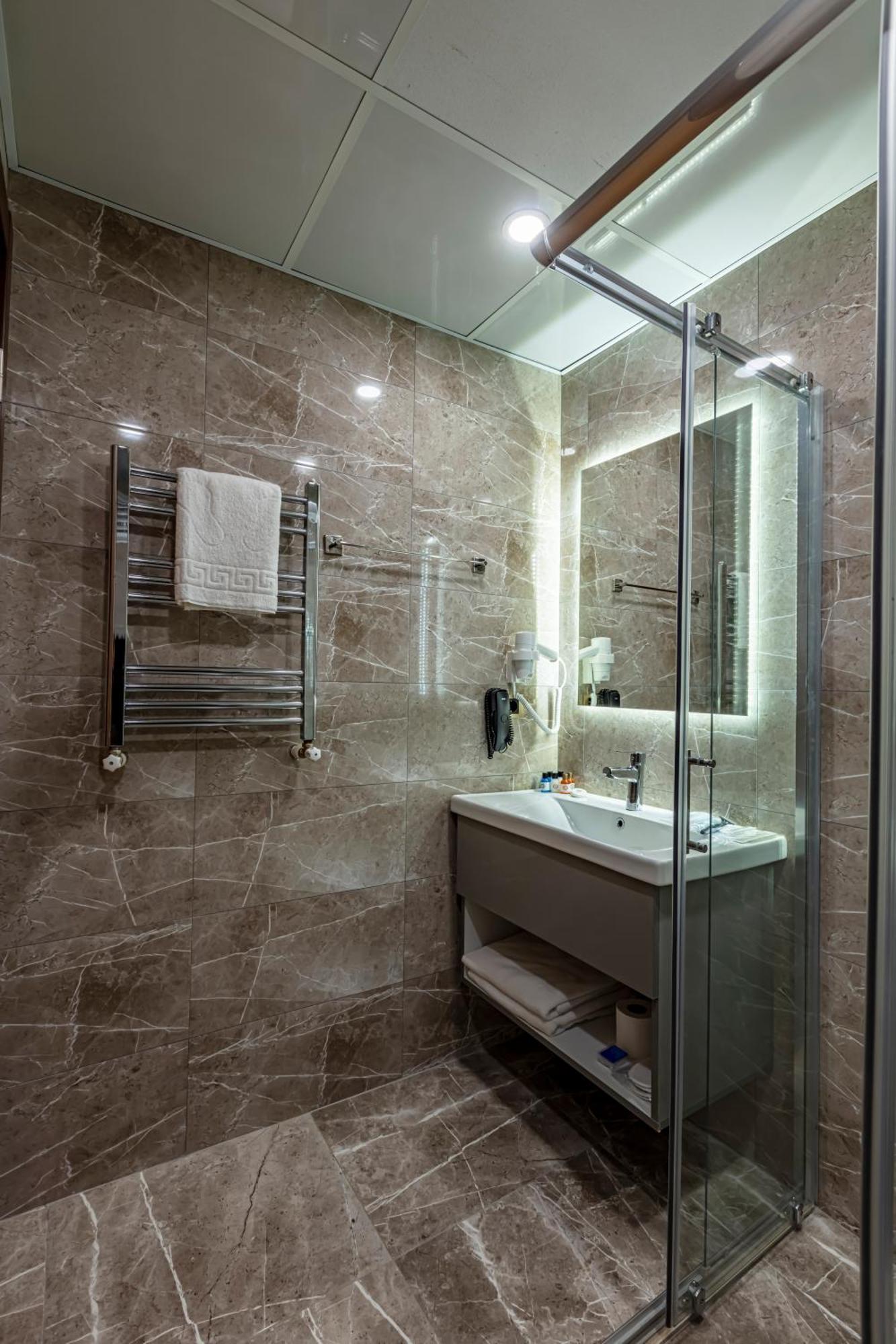 Grand Hamit By Karadayi Airport Hotel Arnavutkoy Bagian luar foto
